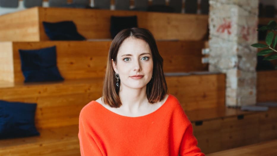 Janina Rica Rosa | rotes Oberteil